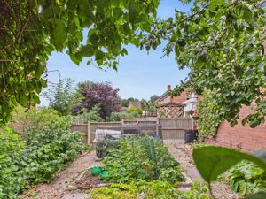 Photo 22- click for photo gallery